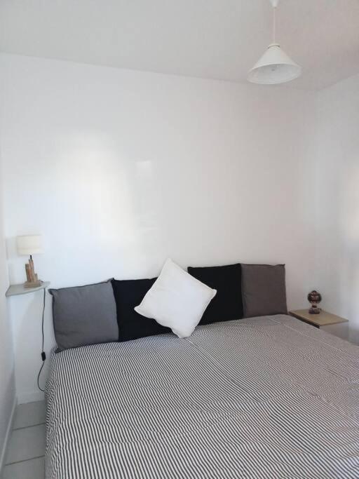 Plain-Pied, Terrasse, Piscine, Pleine Vue Mer, Plage A 6' A Pied, Parking, Wifi 弗勒里 外观 照片